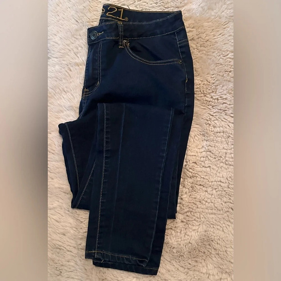 Rue 21 dark wash skinny jeans, size 11/12 - Picture 1 of 6